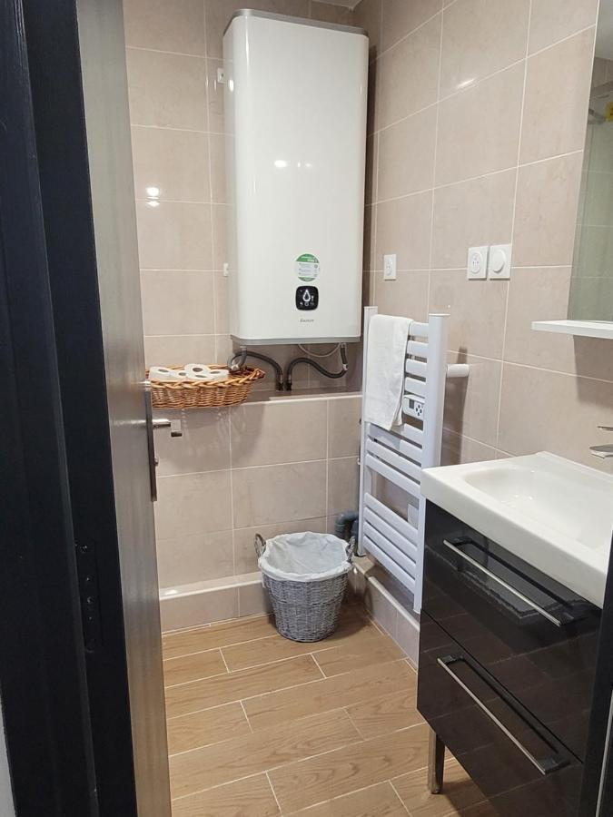 Coquet Appartement A 15Mn De Paris Et 10 Mn De Stade De France, Wifi, Netflix, Groslay 外观 照片