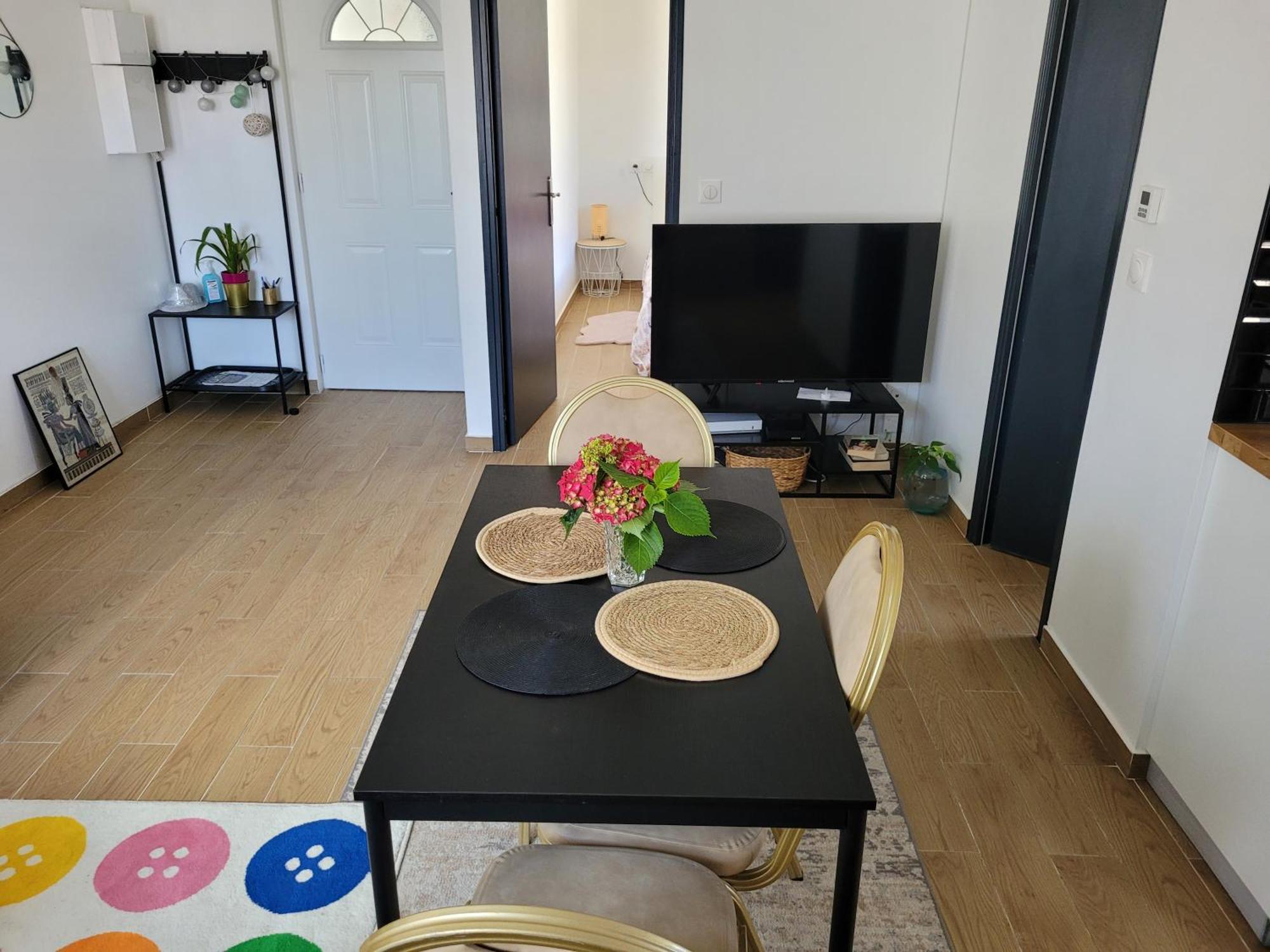 Coquet Appartement A 15Mn De Paris Et 10 Mn De Stade De France, Wifi, Netflix, Groslay 外观 照片